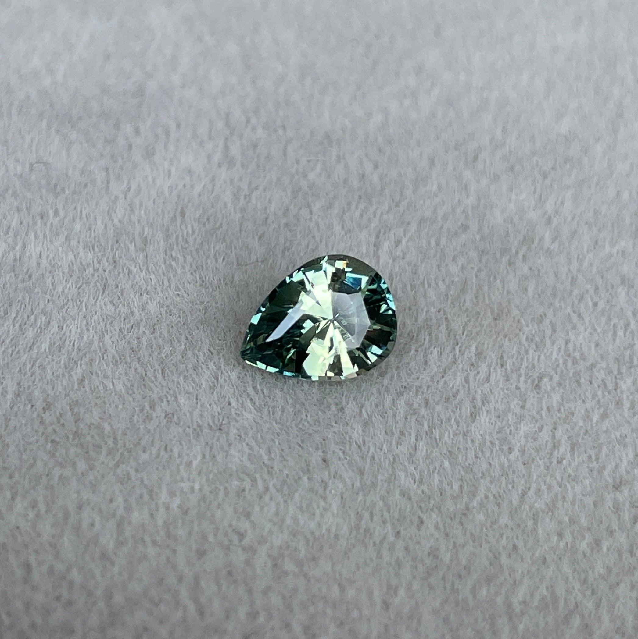 teal green parti colored loose sapphire